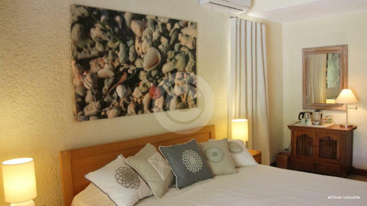 Fantastic Spacious Beachfront Villavacances Grand-Baie Kültér fotó